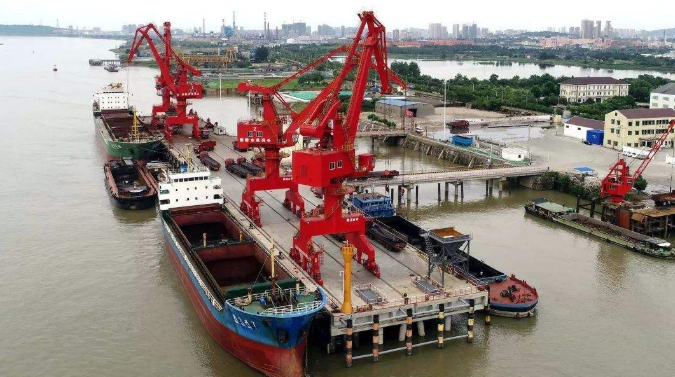 丹东概述露天料场港口封闭问题的实行方法